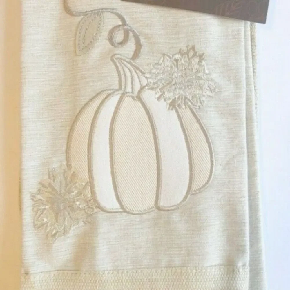Thanksgiving Kitchen Dish Towels Set of 2 Pumpkin Harvest Leaves Embroidered
